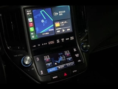 Cosmo Toyota Crown drahtlose Carplay-Demo